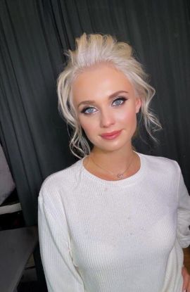 mlle Angelika