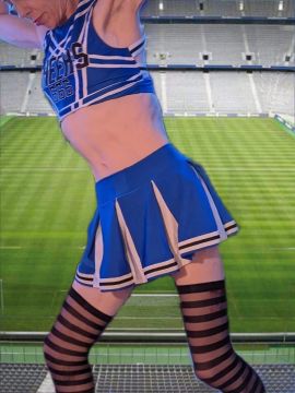 LuckyLaura