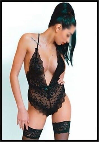 Escorts Milla en London