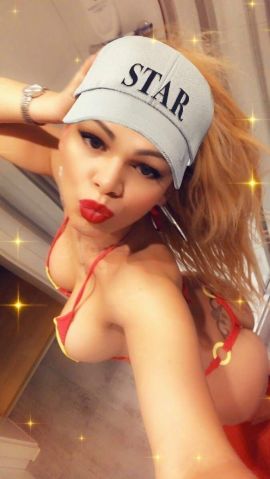 Nikoly Blond