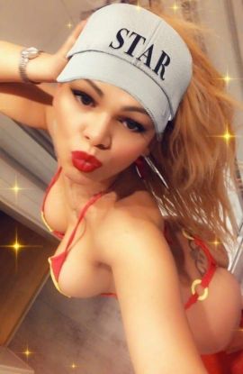 Nikoly Blond