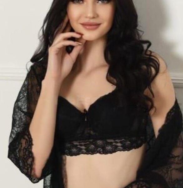 Escort ELENA 	 Istanbul
