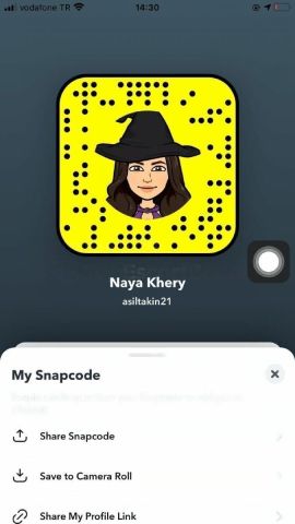 Naya teen arab girl