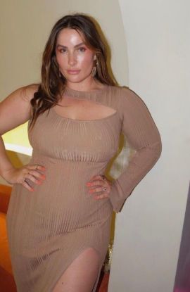 Chelsea MILF Natural