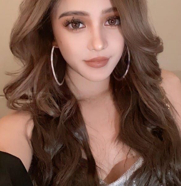Escorts Model Mira in Riyadh
