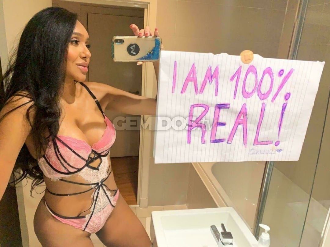 Fernanda Anal