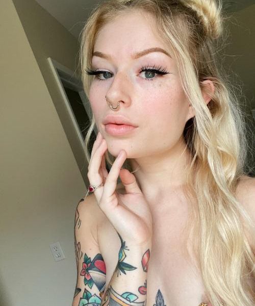 Escorts  freakyaunt in Miami