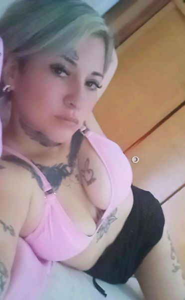 Hola amor me llamo Loli love. 💅❤️💋💕
Encuentros caliente
Packs de fotos y videos 
Video llamadas
Mi servicios son bucal vaginal
Fantasias
Cambios de roles
Servicios especiales
Masajes
Previa
Buen bucal
Viajes dentro y fuera del país
 vip te espero
