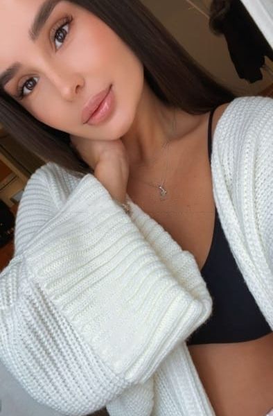 Escort Dana 	 Dubai
