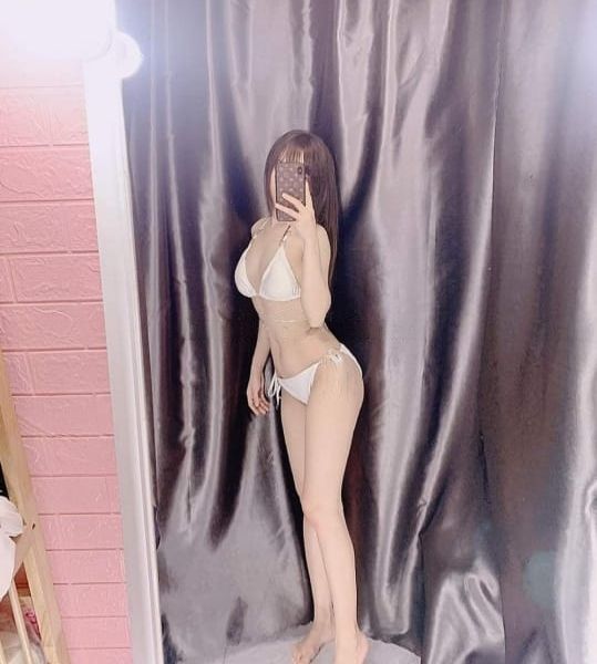 Escorts Alisa en Dubai