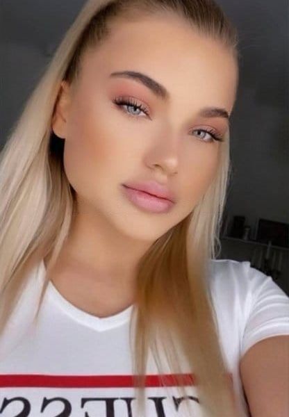 Escorts Babe Olga in Dubai