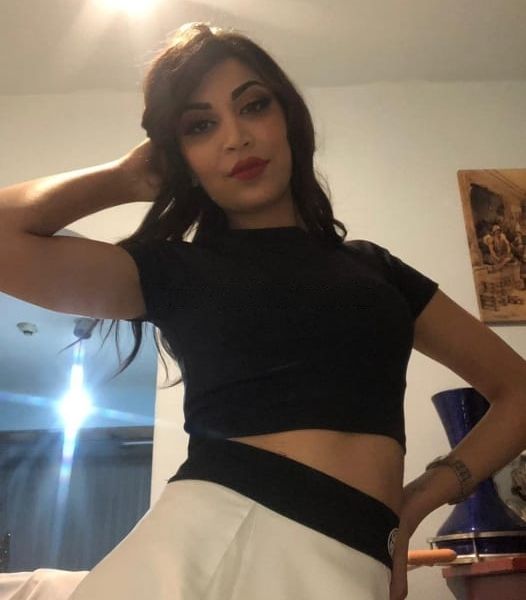 Escorts Maya en Abu Dhabi