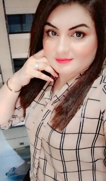 Escort Ayesha a Dubai