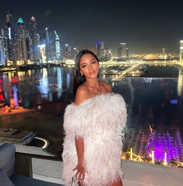 Escorts Soraya in Dubai
