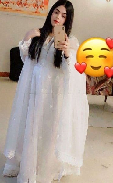 Escorts Reena Mehra in Dubai