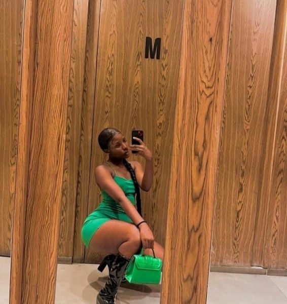 Escorts Ella a Dubai