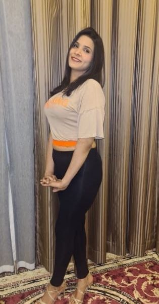 Escorts Maya en Dubai