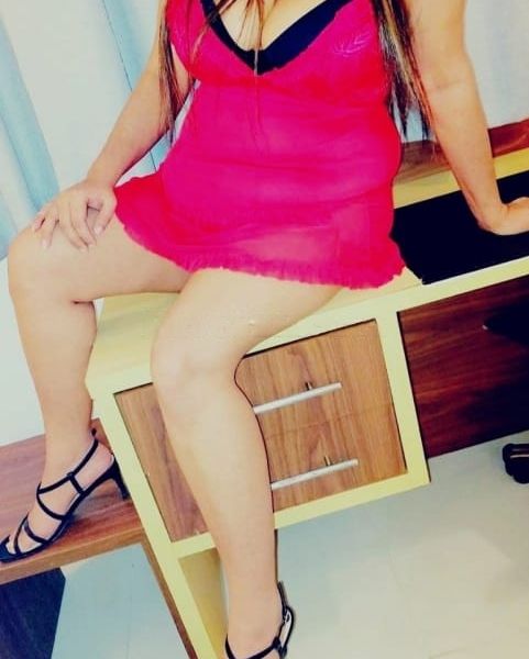 Escorts Sonam in Dubai