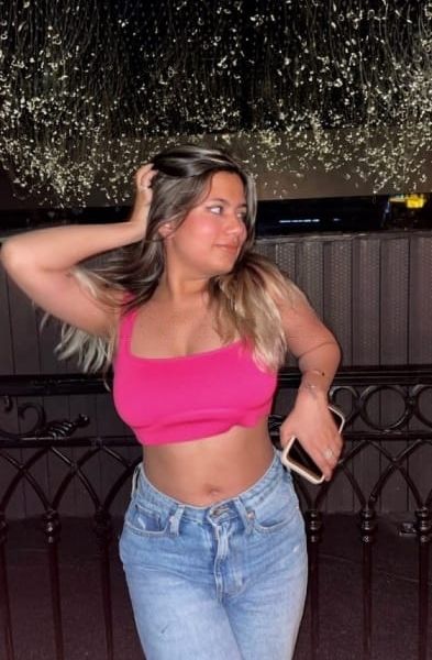 Escorts Betty en Dubai