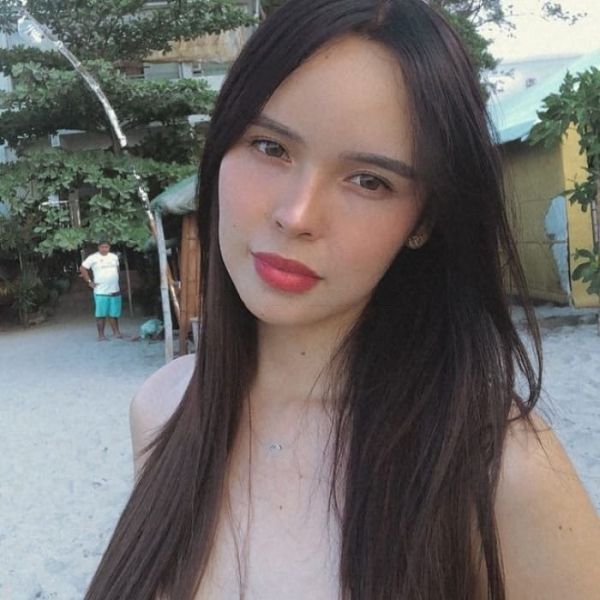 Escorts Layla in Dubai