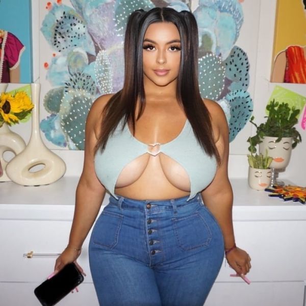Escorts Tatiana 	 Dubai