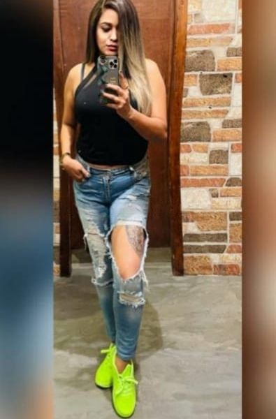 Escorts Sofiya en Dubai