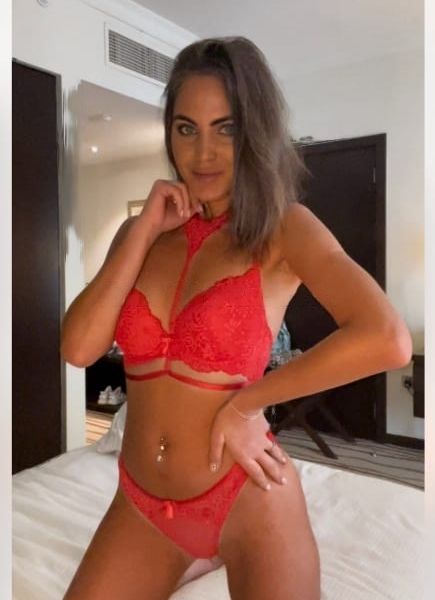 Escorts Alisa in Dubai