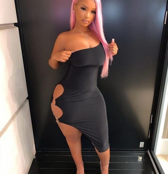 Escorts Anita Liyahmai 	 Dubai