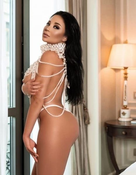 Escorts Sarah en Dubai