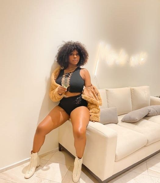 Escort Melanin à Dubai