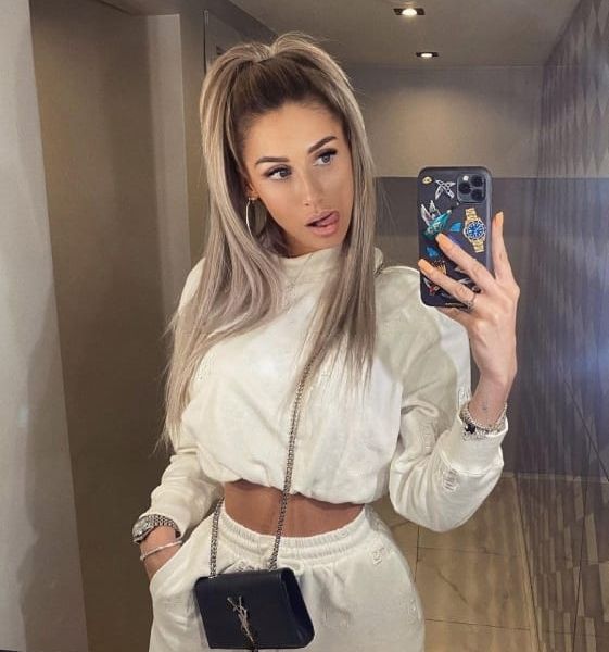 Escorts Kalina in Dubai