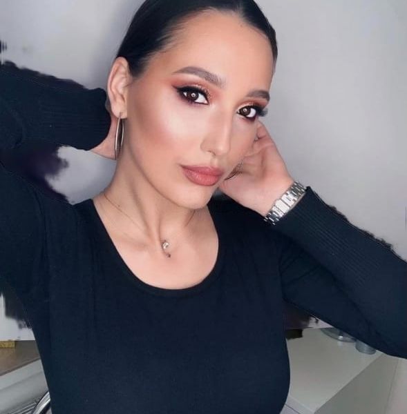 Escorts Regina en Dubai