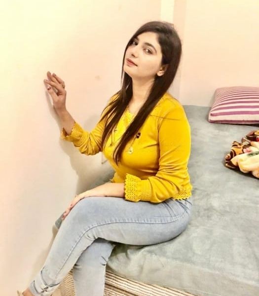 Escorts Noor in Dubai