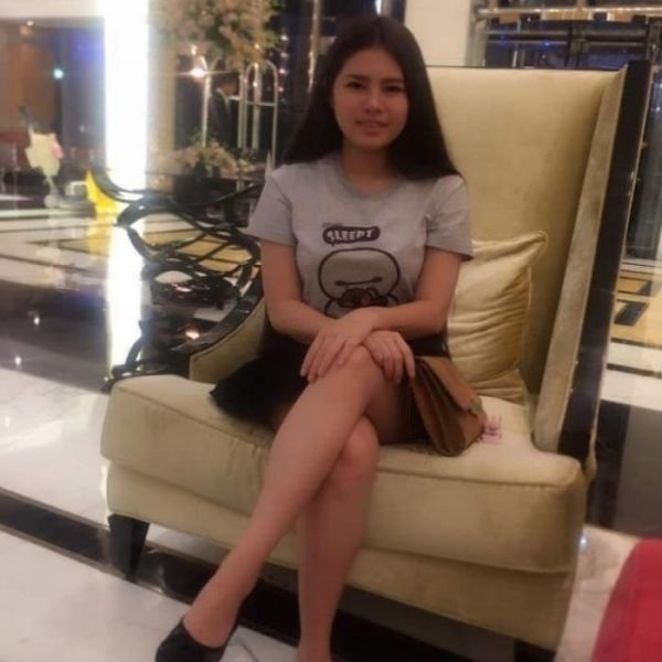 Escorts Quy in Dubai