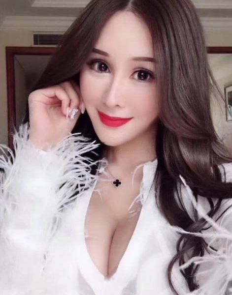 Escort Julia escort 	 Abu Dhabi