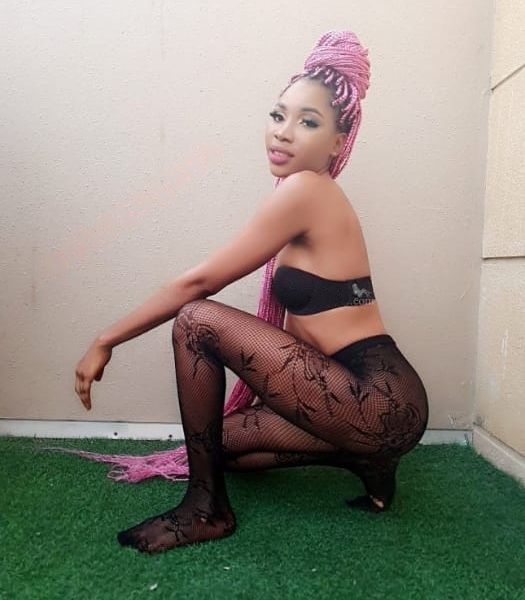 Escorts Luna jay in Dubai