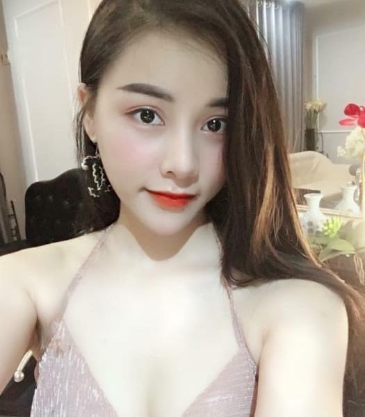 Escorts Sumy in Dubai