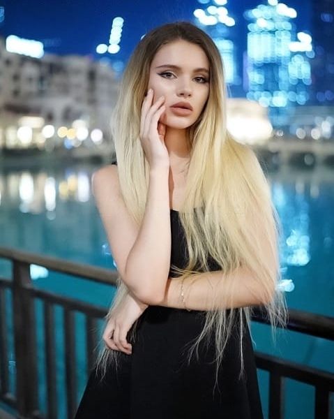 Escorts Alica in Dubai