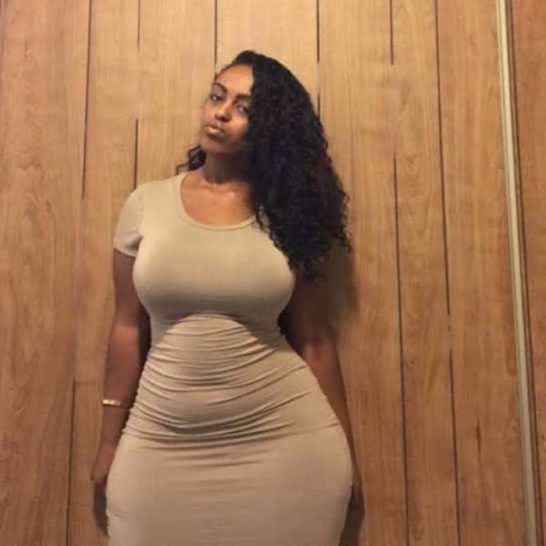 Escorts Queen in Dubai