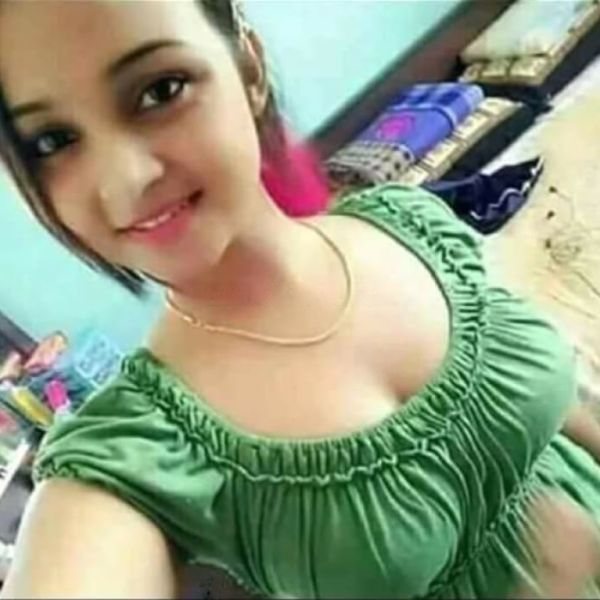 Escorts Sarika in Abu Dhabi