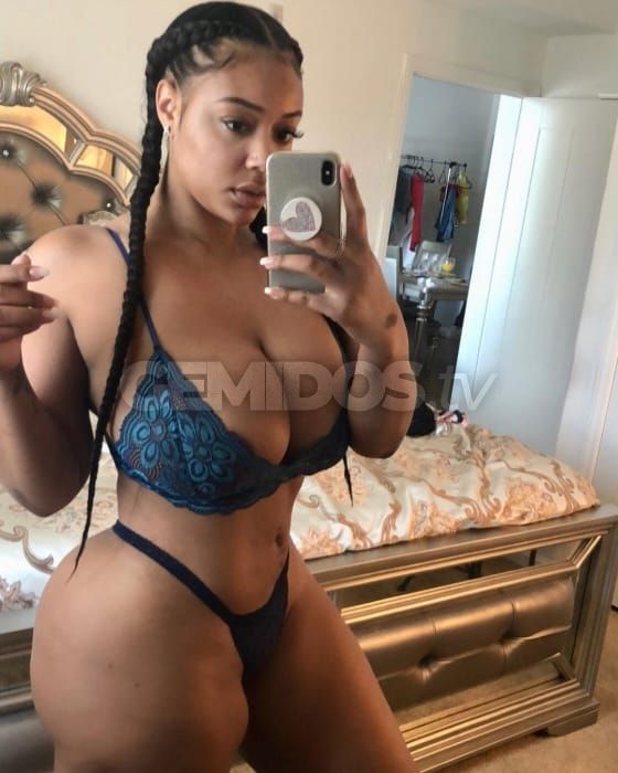 Sabrina sweets