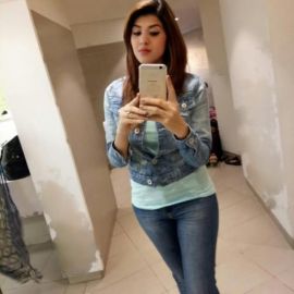 Hot Anita