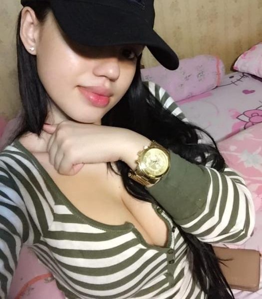 Escorts Karina in Dubai