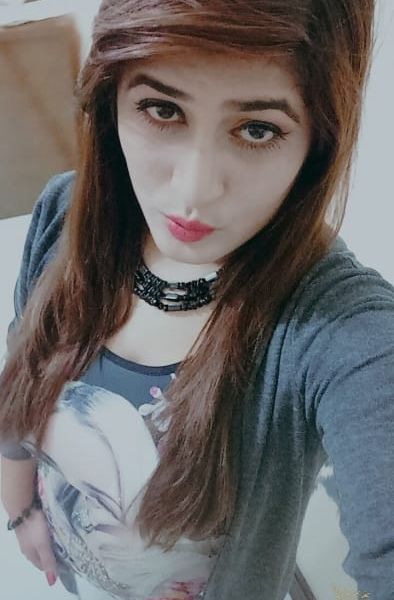 Escorts Naina in Dubai
