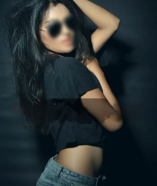 Escorts Shanaya Roy in Dubai
