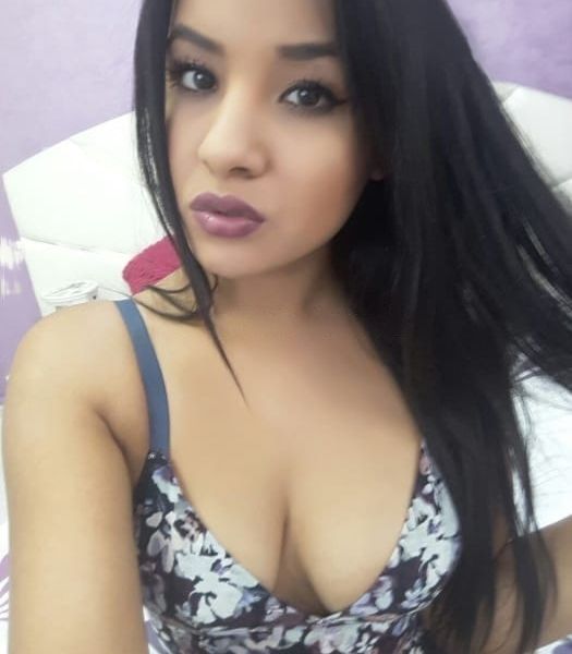 Escorts Lauara in Dubai