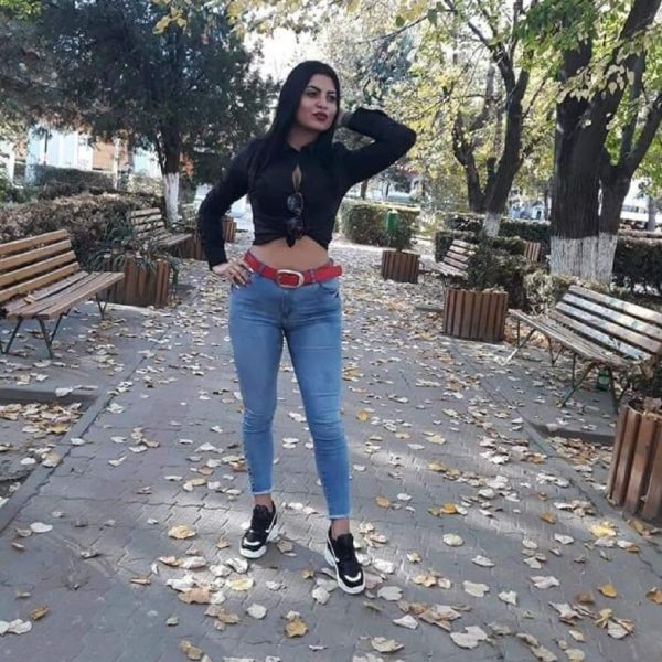 Escorts PRIYA in London