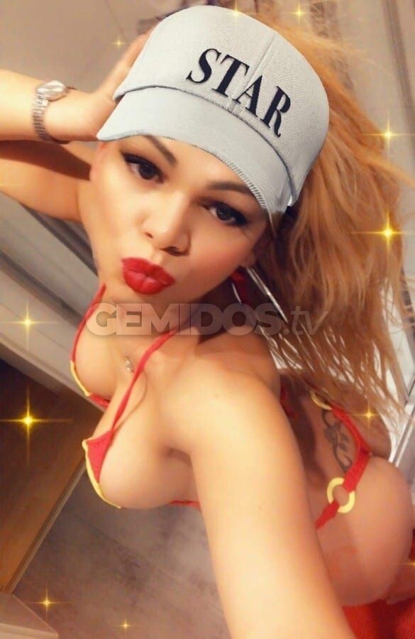 Nikoly Blond