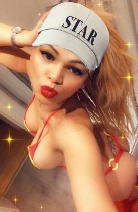Nikoly Blond