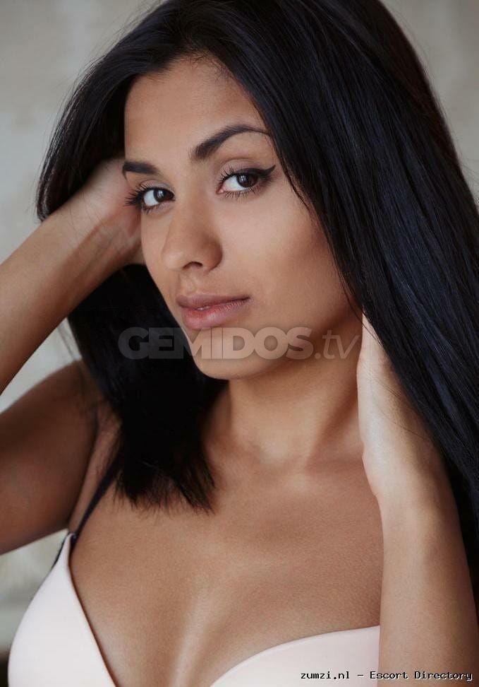 Nadia Young Escort